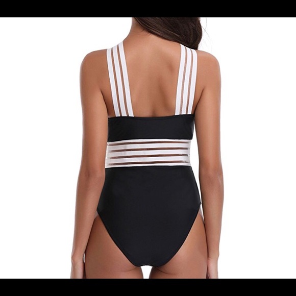 🆕 Sexy Mesh Front Criss Cross Padded Swimsuit - Picture 2 of 2